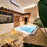 Cocon Nature Montpellier - Jacuzzi & Sauna - 300m Du Tramway Apartment *