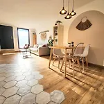 Apartment Cocon Nature Montpellier - Jacuzzi & Sauna - 300m Du Tramway *